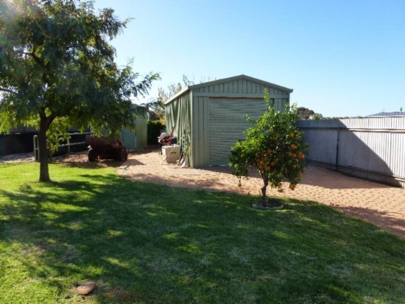 27 Osmetti Drive Somerville, Kalgoorlie WA 6430