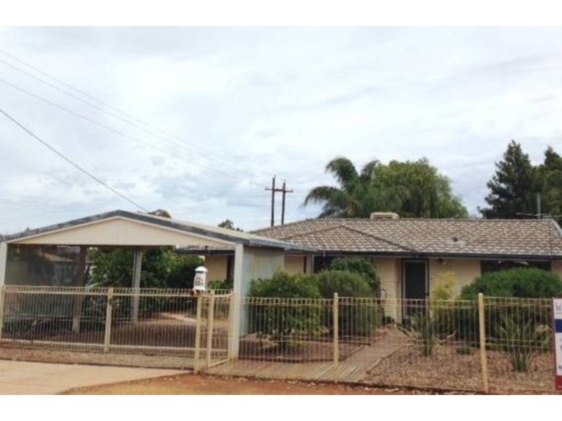32A Edgar Street, South Kalgoorlie WA 6430