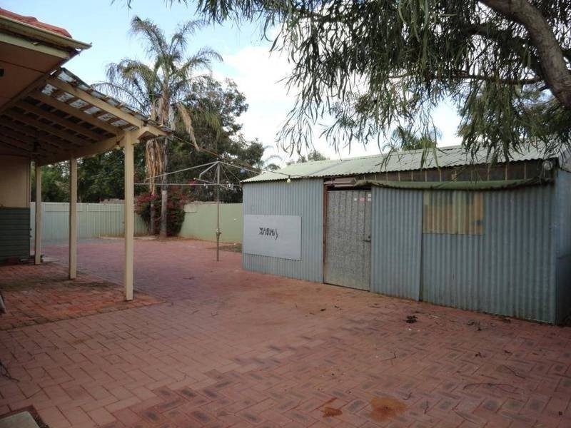 3/132 Moran St, Boulder WA 6432