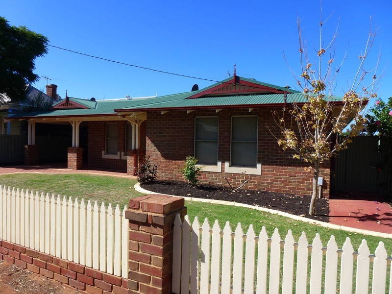 57 Lyall St Lamington, Kalgoorlie WA 6430