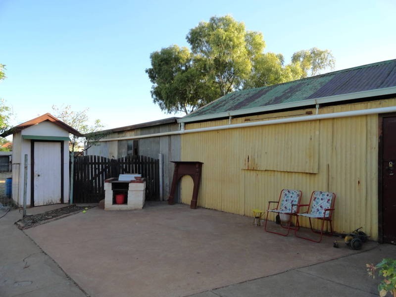 52 Johnston St Boulder, Kalgoorlie WA 6430