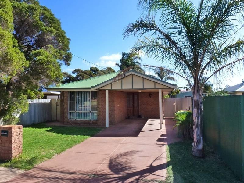 4 Ware Street South Kalgoorlie, Kalgoorlie WA 6430