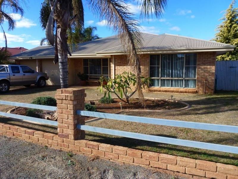 30 Killington Crescent Fairways, Kalgoorlie WA 6430