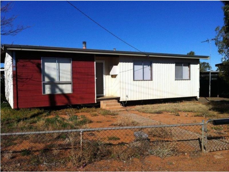 111 Lindsay Street, Coolgardie WA 6429