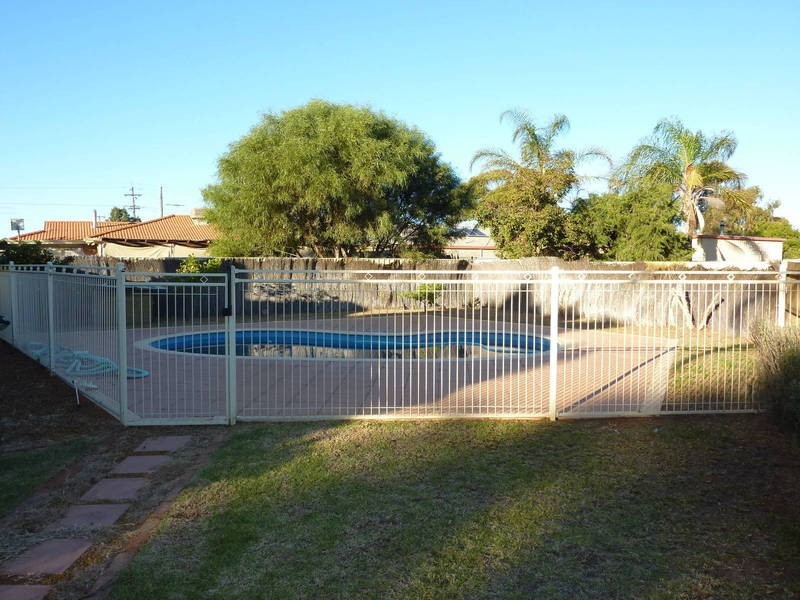 9 Kyle Place Hannans, Kalgoorlie WA 6430