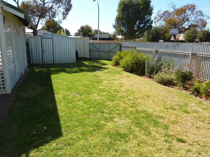 24 Russell Street Lamington, Kalgoorlie WA 6430