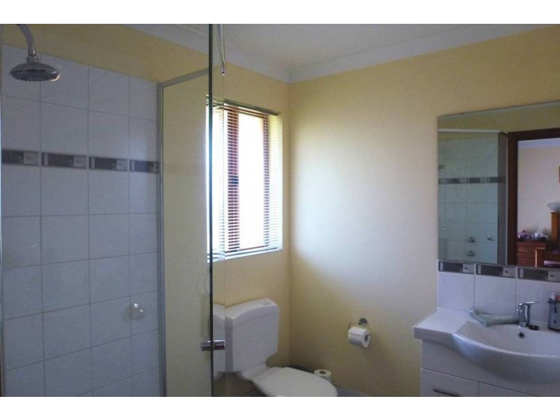 8 Nickel Lane, Hannans WA 6430