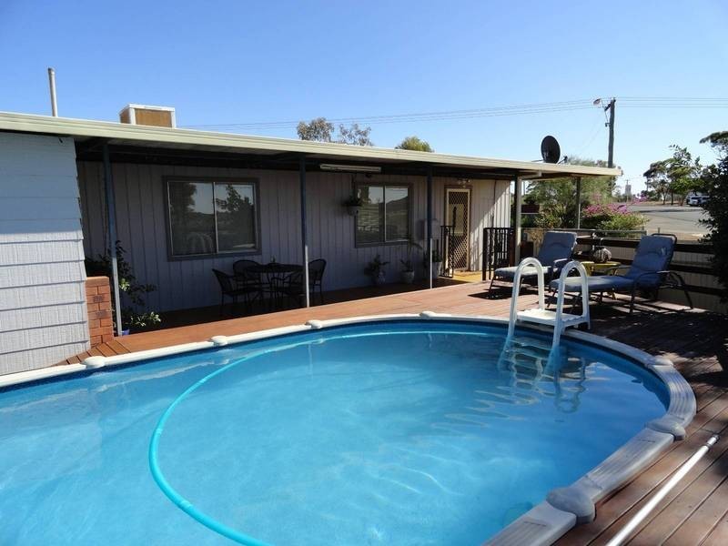 55 Shaw Street, Coolgardie WA 6429