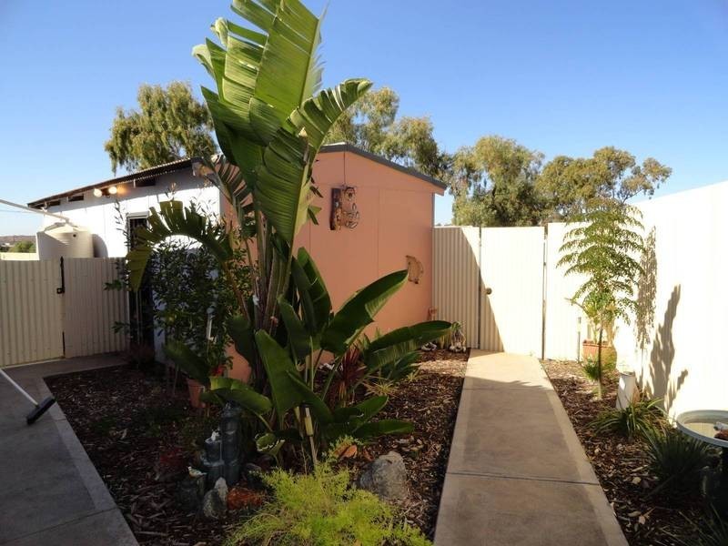 55 Shaw Street, Coolgardie WA 6429