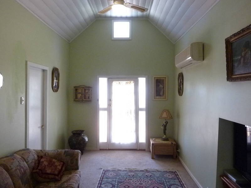 11 Rhodes Street, Kalgoorlie WA 6430