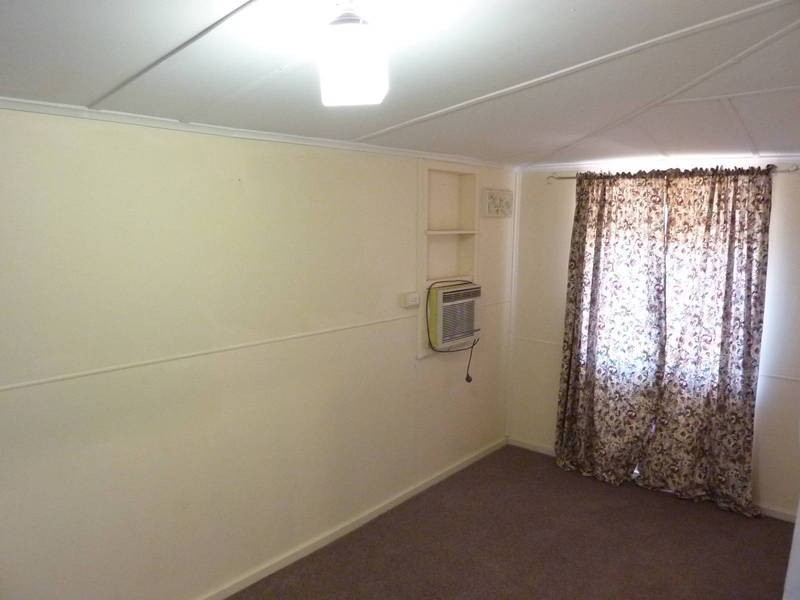 11 Rhodes Street, Kalgoorlie WA 6430