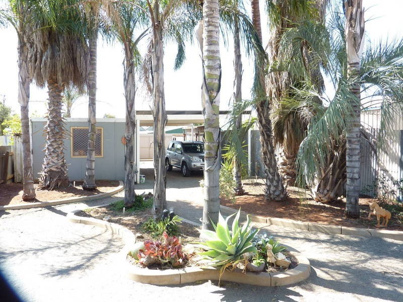 11 Rhodes Street, Kalgoorlie WA 6430