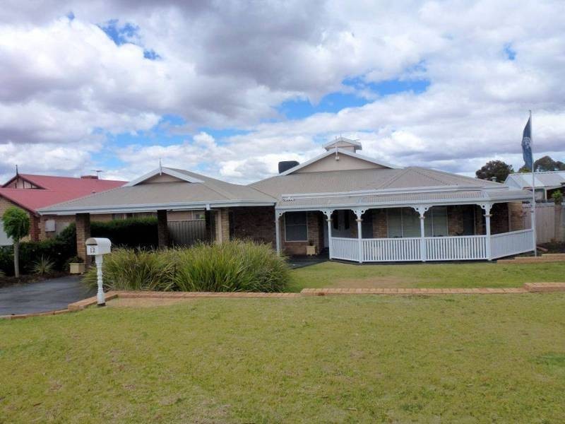 12 Paddington Drive Hannans, Kalgoorlie WA 6430