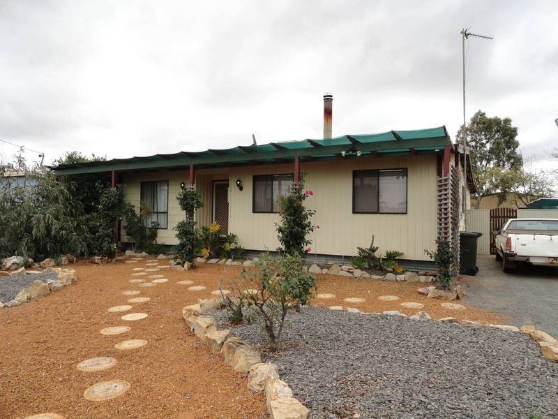 108 Sylvester Street, Coolgardie WA 6429