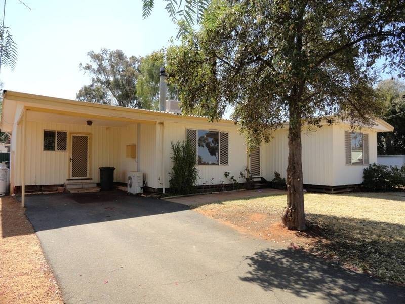 80 Sylvester Street, Coolgardie WA 6429