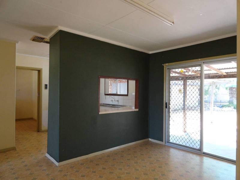 80 Sylvester Street, Coolgardie WA 6429