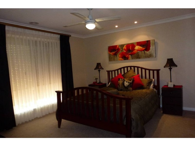 19 Riverina Way Hannans, Kalgoorlie WA 6430