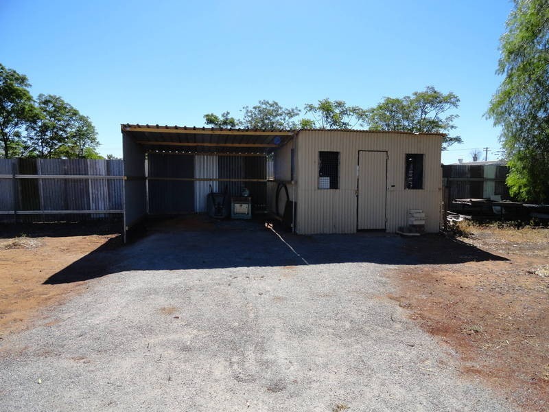 88 Woodward Street, Coolgardie WA 6429