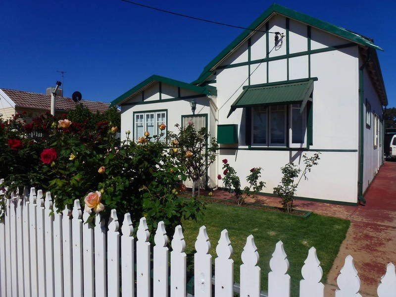 147 Hare St, Kalgoorlie WA 6430