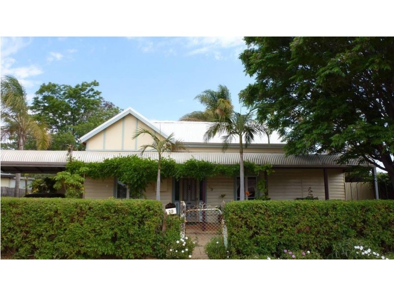 29 Broadarrow Rd, Kalgoorlie WA 6430