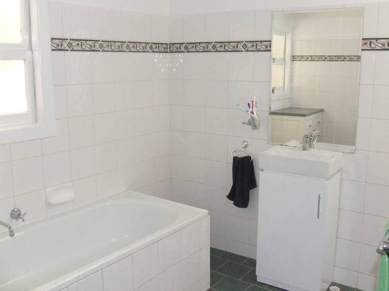 6 Elizabeth St, Kalgoorlie WA 6430