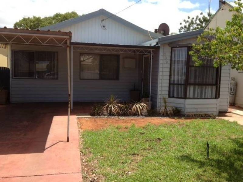 109 King Street, Boulder WA 6432