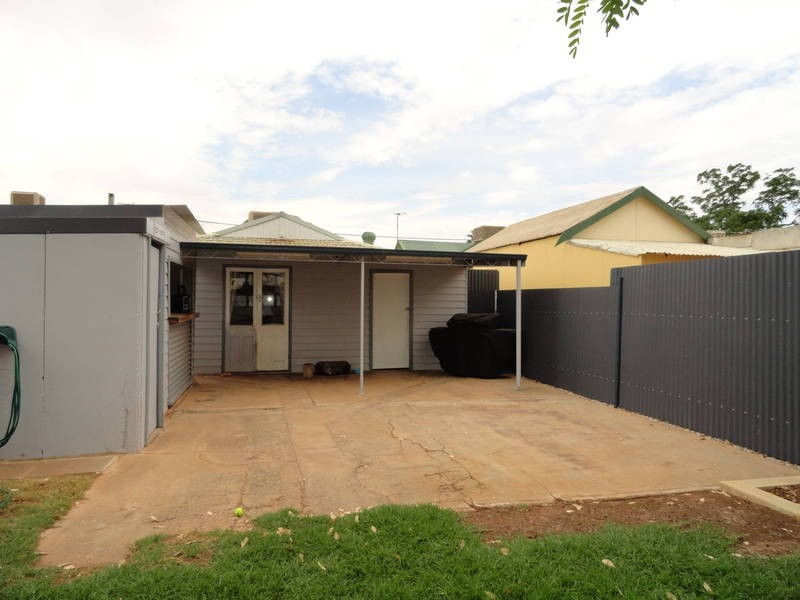 109 King Street, Boulder WA 6432