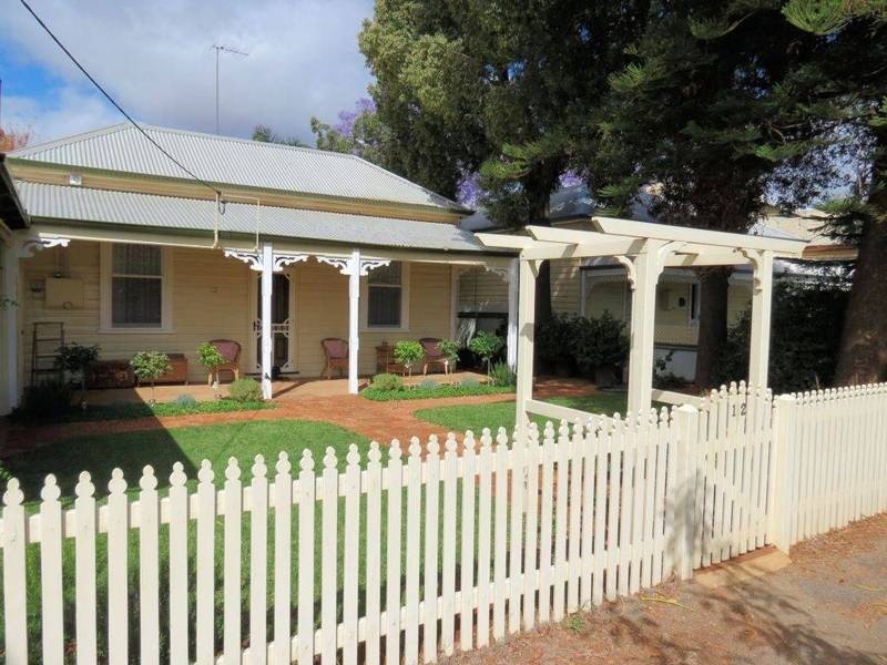 12 Croesus Street, Kalgoorlie WA 6430