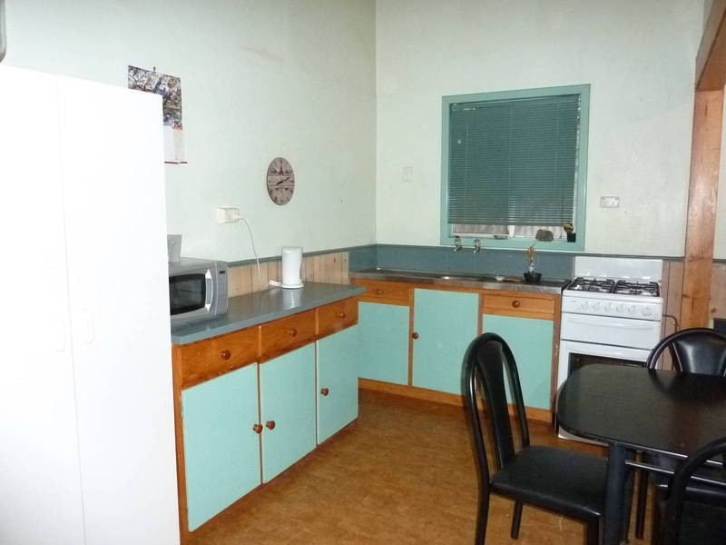 37 Broadarrow Rd Mullingar, Kalgoorlie WA 6430