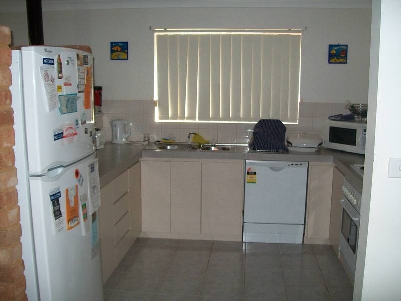 27B Paddington Dr, Kalgoorlie WA 6430