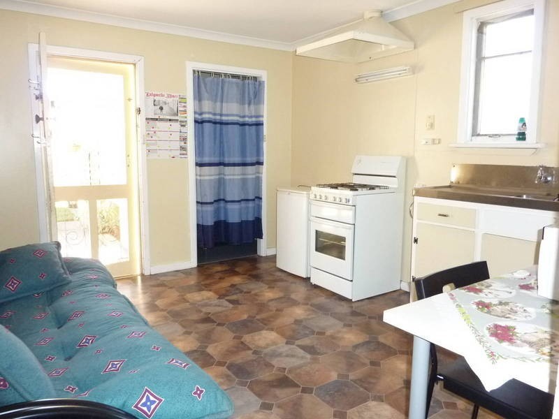 68 Federal Rd, Kalgoorlie WA 6430