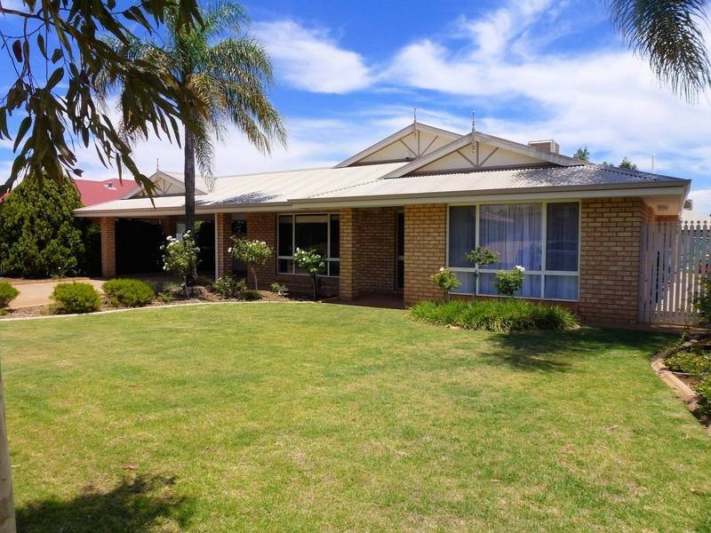 5 Riverina Way, Kalgoorlie WA 6430