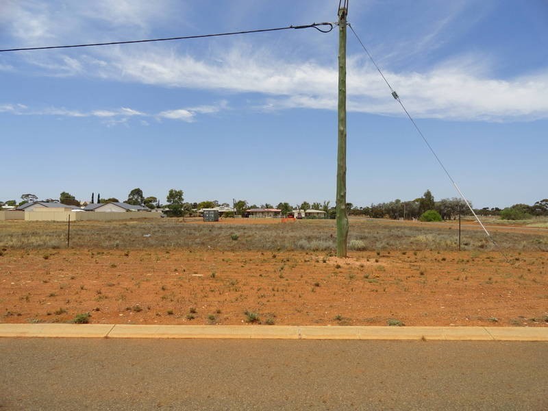 Lot 111,  King St, Coolgardie WA 6429