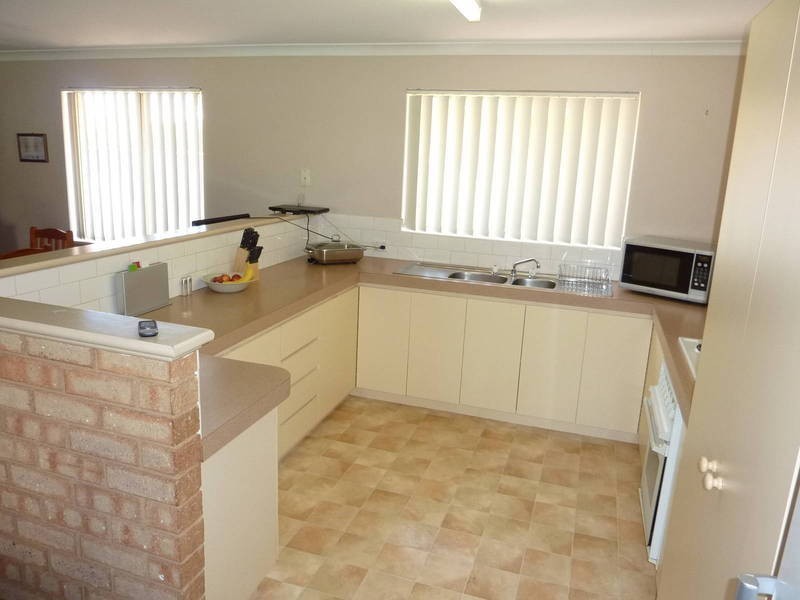 8 Rainsford Loop Fairways, Kalgoorlie WA 6430