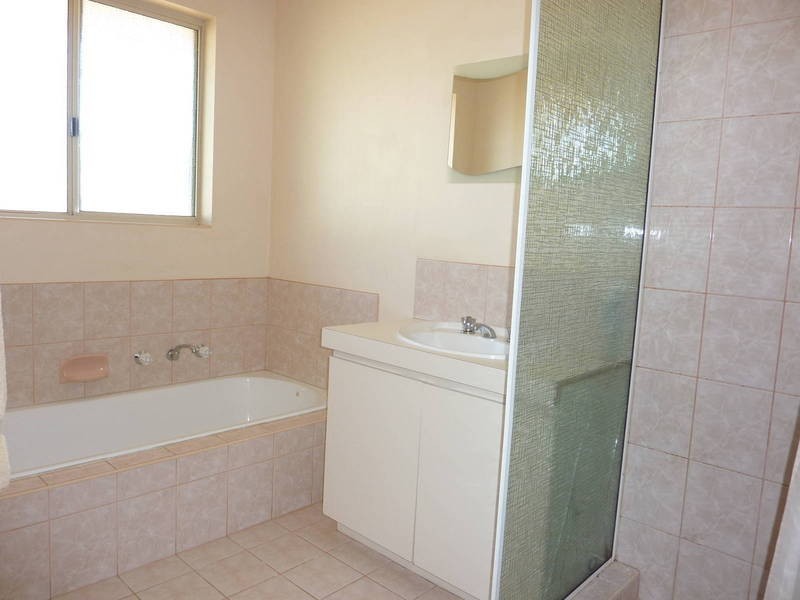 8 Rainsford Loop Fairways, Kalgoorlie WA 6430