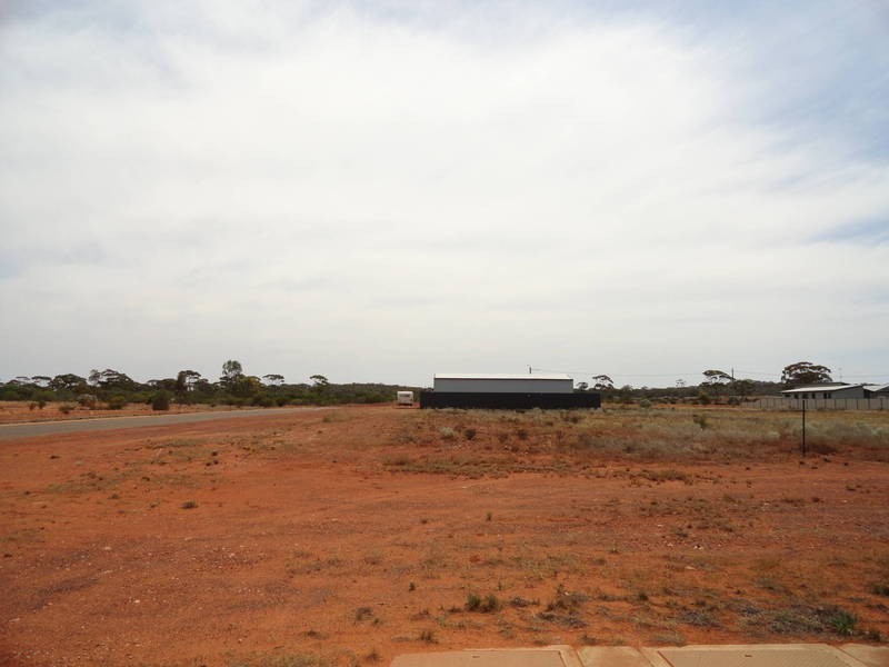Lot 114,  King St, Coolgardie WA 6429