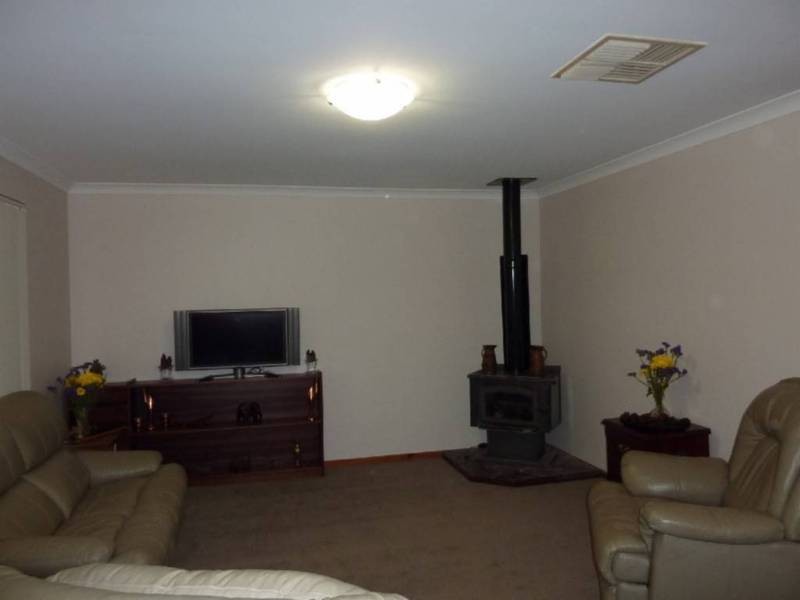 17 Tupper Street, Kalgoorlie WA 6430