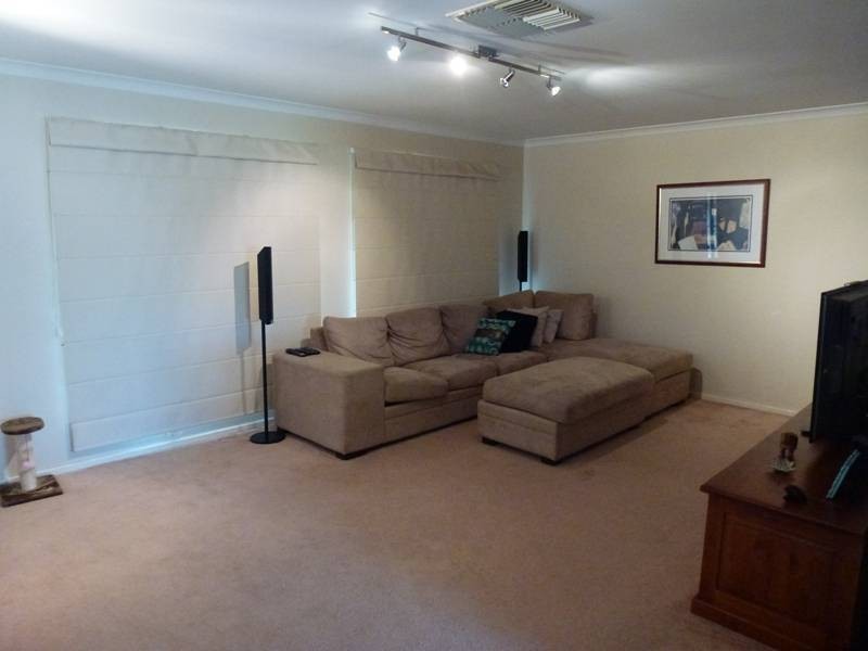 8 Davyhurst Drive Hannans, Kalgoorlie WA 6430