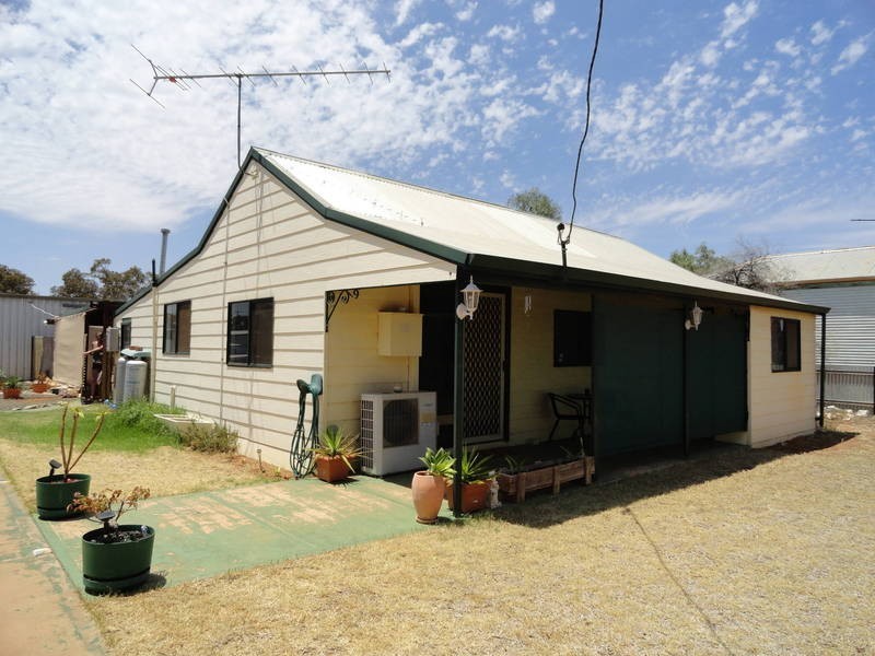 46 Sylvester Street, Coolgardie WA 6429