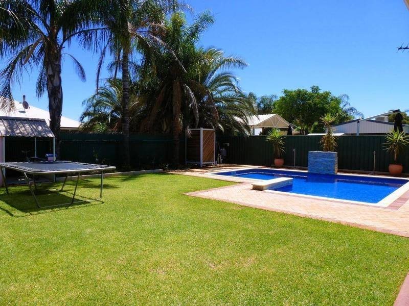 18 Wasley St, Kalgoorlie WA 6430