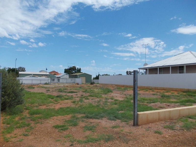 63 Lindsay St, Coolgardie WA 6429