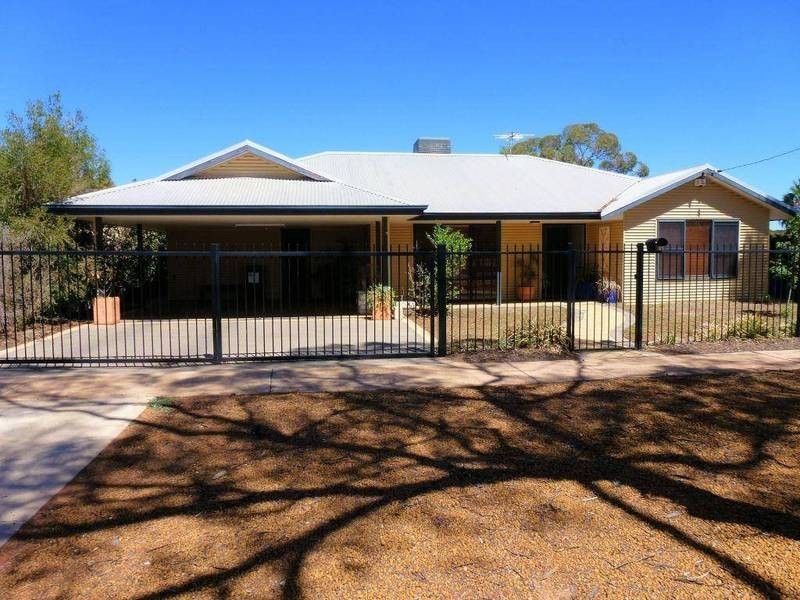 69 Campbell St, Kalgoorlie WA 6430