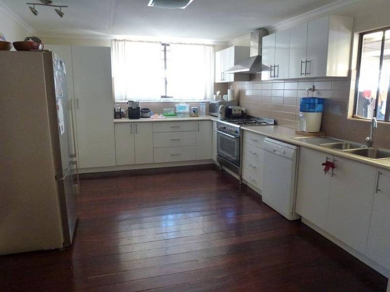 219 Collins St, Kalgoorlie WA 6430