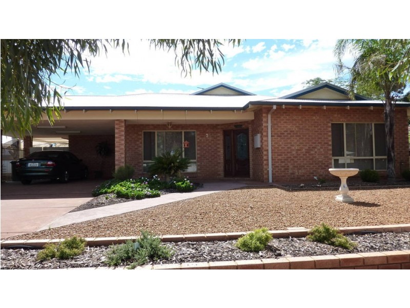 35 Davyhurst Drive Hannans, Kalgoorlie WA 6430