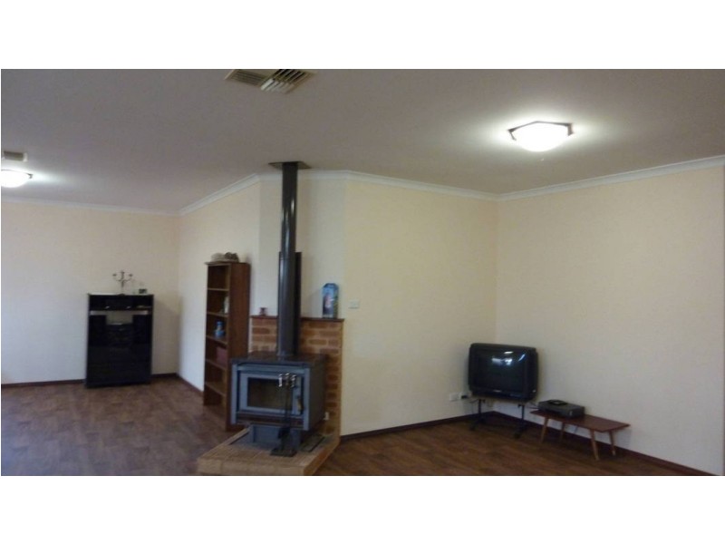 35 Davyhurst Drive Hannans, Kalgoorlie WA 6430