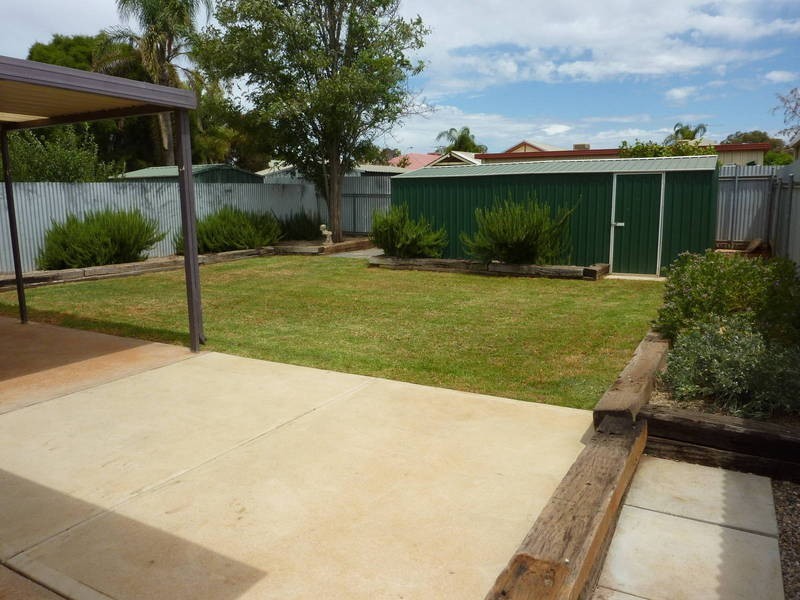 7 Crowley Gardens, Kalgoorlie WA 6430
