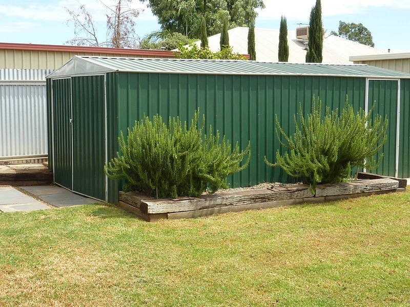 7 Crowley Gardens, Kalgoorlie WA 6430