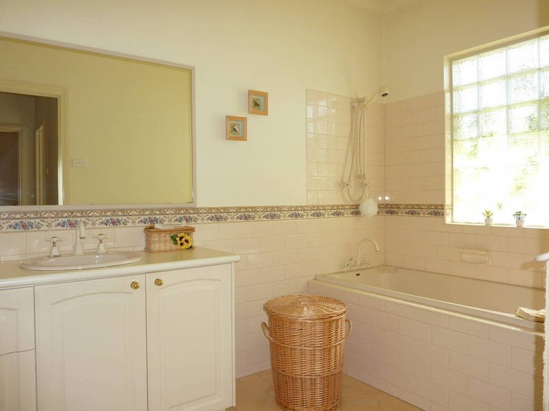 16 Geoffrey Stokes Pde, Kalgoorlie WA 6430