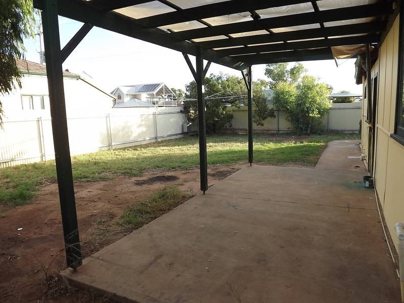 13 Oberthur Street, South Kalgoorlie WA 6430