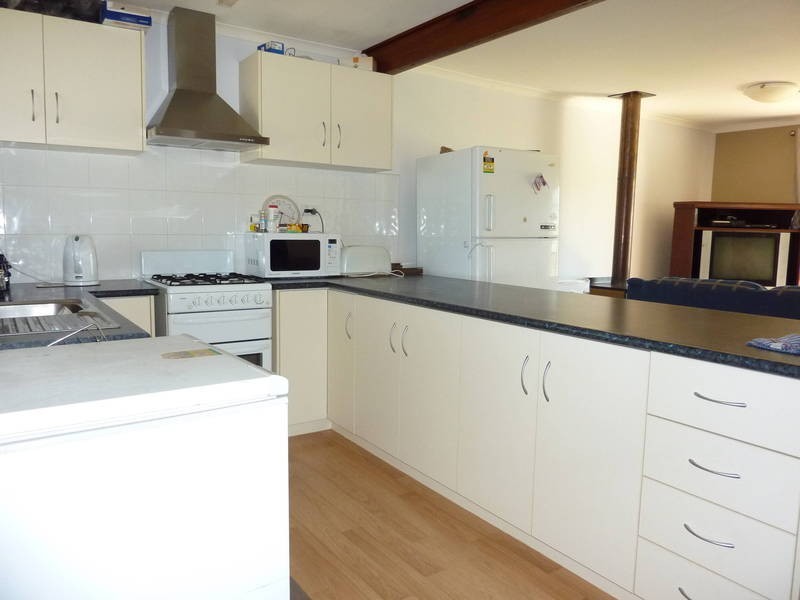 17 Belgravia Pl, Kalgoorlie WA 6430